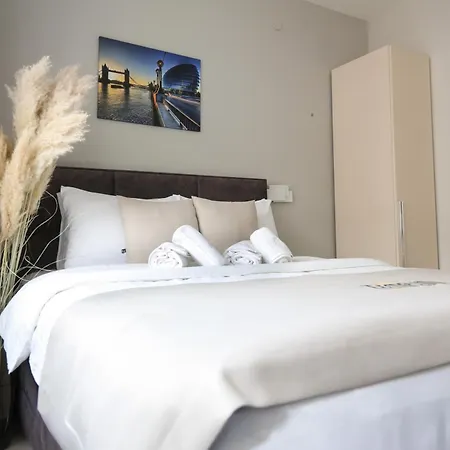 Templum - Slavija Square Apartment *