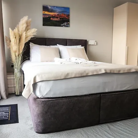 Templum - Slavija Square Apartment Belgrad